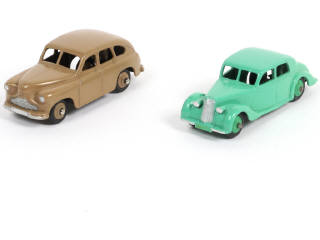 Lot 181 - DINKY TOYS (GB) (1)