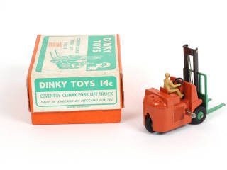 Lot 172 - DINKY TOYS (GB) (1)