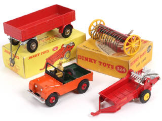 Lot 203 - DINKY TOYS (GB) (4)