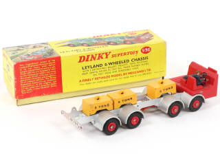 Lot 163 - DINKY TOYS (GB) (1)