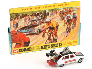 Lot 40 - CORGI TOYS (GB) (1)