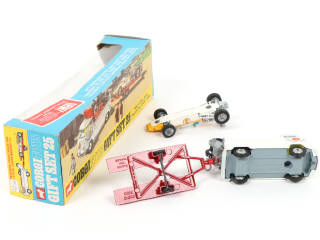 Lot 43 - CORGI TOYS (GB) (1)