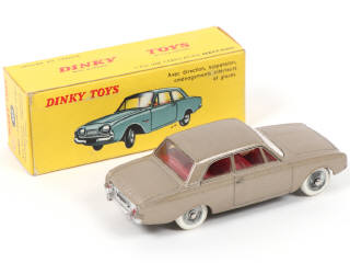 Lot 299 - DINKY TOYS (FRANCE) (1)