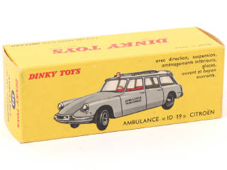 Lot 213 - DINKY TOYS (FRANCE) (1)
