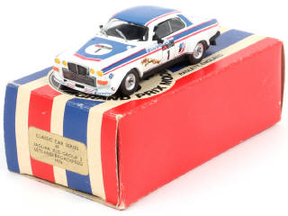 Lot 256 - GRAND PRIX MODELS (GB) (1)