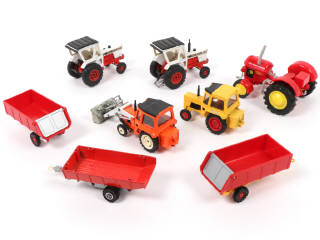 Lot 269 - CORGI TOYS (GB) (8)