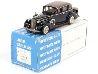 Lot 222 - AUTO REPLICAS (GB) (1)