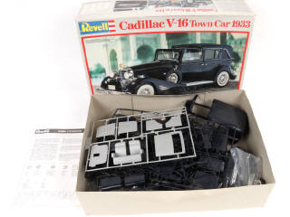 Lot 8 - REVELL (ALLEMAGNE) (1)