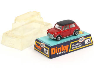 Lot 370 - DINKY TOYS (GB) (1)