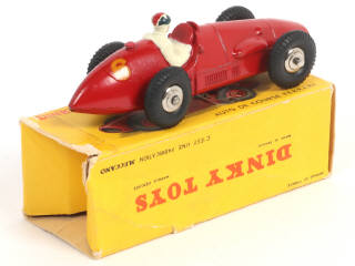 Lot 392 - DINKY TOYS (FRANCE) (1)