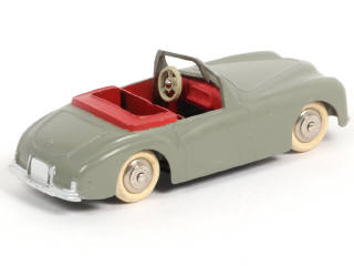 Lot 380 - DINKY TOYS (FRANCE) (1)