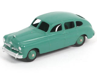 Lot 378 - DINKY TOYS (FRANCE) (1)