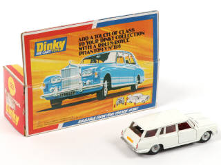 Lot 375 - DINKY TOYS (2)