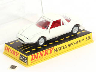 Lot 402 - DINKY TOYS (FRANCE) (1)