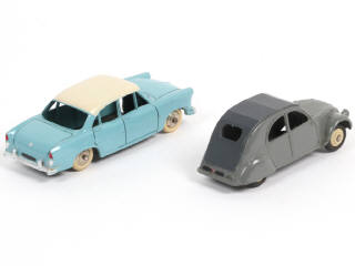 Lot 412 - DINKY TOYS (FRANCE) (2)