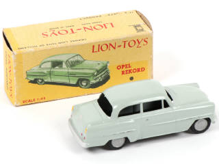 Lot 89 - LION-TOYS by JEFE (ESPAGNE) (1)