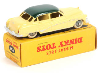 Lot 369 - DINKY TOYS (FRANCE) (1)