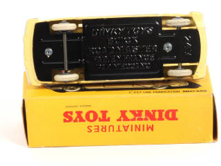 Lot 369 - DINKY TOYS (FRANCE) (1)