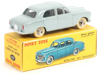 Lot 339 - DINKY TOYS (FRANCE) (1)