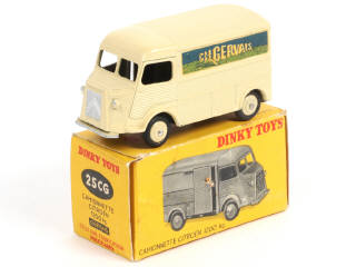 Lot 496 - DINKY TOYS (FRANCE) (1)