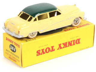 Lot 368 - DINKY TOYS (FRANCE) (1)