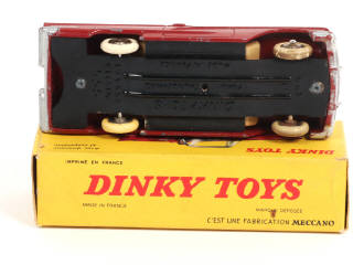 Lot 464 - DINKY TOYS (FRANCE) (1)