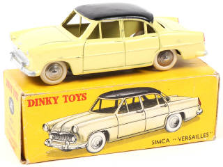 Lot 383 - DINKY TOYS (FRANCE) (1)