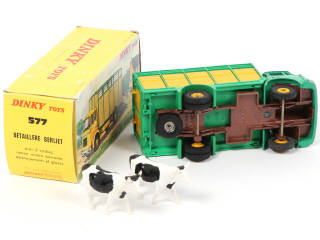 Lot 523 - DINKY TOYS (FRANCE) (1)