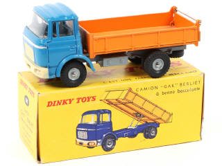 Lot 518 - DINKY TOYS (FRANCE) (1)
