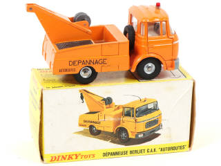 Lot 522 - DINKY TOYS (FRANCE) (1)