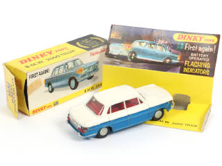 Lot 556 - DINKY TOYS (GB) (1)