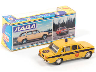 Lot 68 - NOVOEXPORT (URSS) (1)