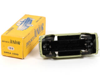 Lot 296 - DINKY TOYS (FRANCE) Série JUNIOR (1)