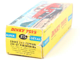 Lot 440 - DINKY TOYS (FRANCE) (1)