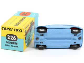 Lot 135 - CORGI TOYS (GB) (1)