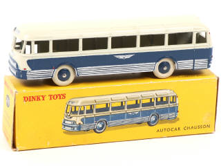 Lot 529 - DINKY TOYS (FRANCE) (1)