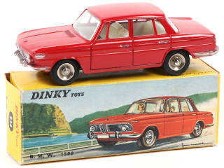 Lot 442 - DINKY TOYS (FRANCE) (1)