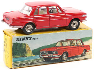 Lot 442 - DINKY TOYS (FRANCE) (1)