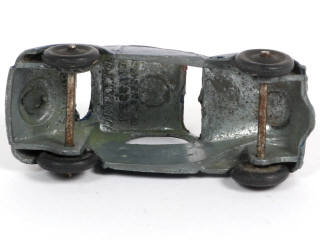 Lot 309 - DINKY TOYS (FRANCE) (1)