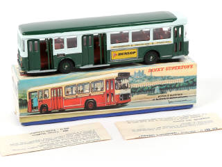 Lot 530 - DINKY TOYS (FRANCE) (1)