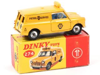 Lot 561 - DINKY TOYS (GB) (1)