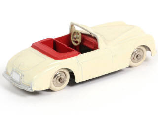 Lot 320 - DINKY TOYS (FRANCE) (1)
