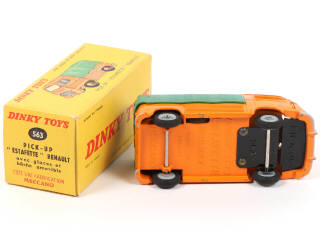 Lot 503 - DINKY TOYS (FRANCE) (1)