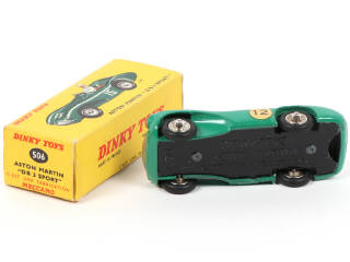 Lot 384 - DINKY TOYS (FRANCE) (1)