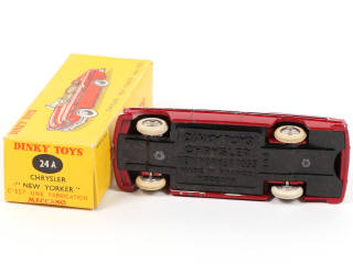 Lot 337 - DINKY TOYS (FRANCE) (1)