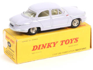 Lot 390 - DINKY TOYS (FRANCE) (1)