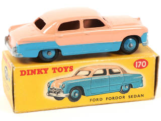 Lot 548 - DINKY TOYS (GB) (1)