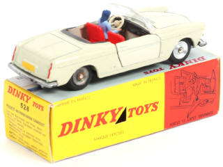 Lot 421 - DINKY TOYS (FRANCE) (1)
