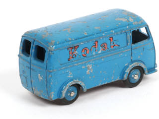 Lot 478 - DINKY TOYS (FRANCE) (1)