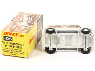 Lot 567 - DINKY TOYS (GB) (1)